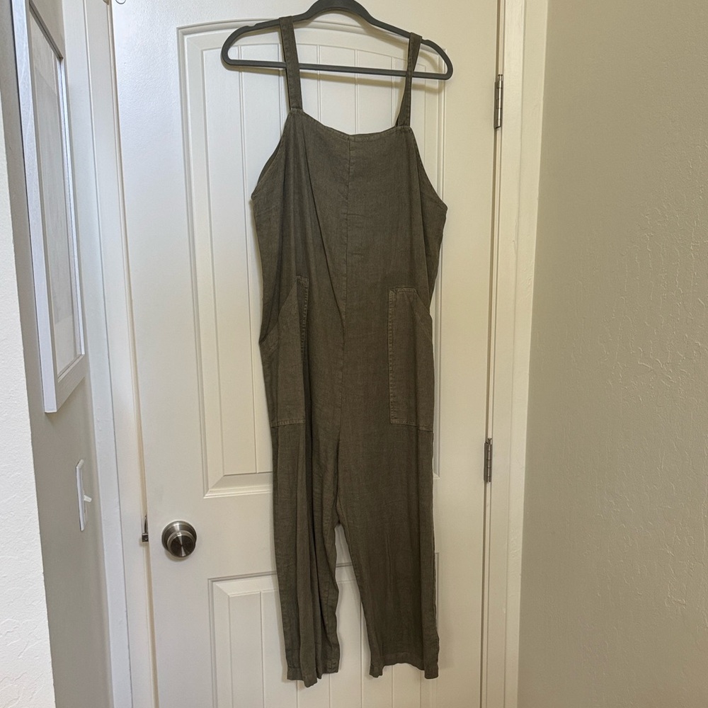 Universal Thread Olive Jumpsuit